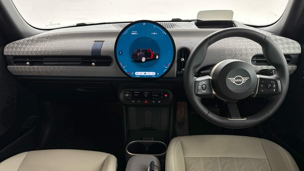 Mini Hatch C 5dr YH75WUC Black #4