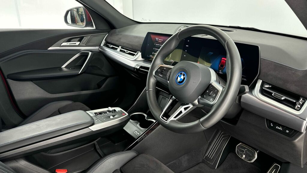 BMW iX2 Suv MT25YNA Red #6