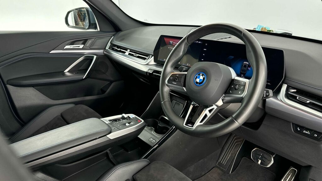 BMW iX1 Suv YG25HGC Grey #6
