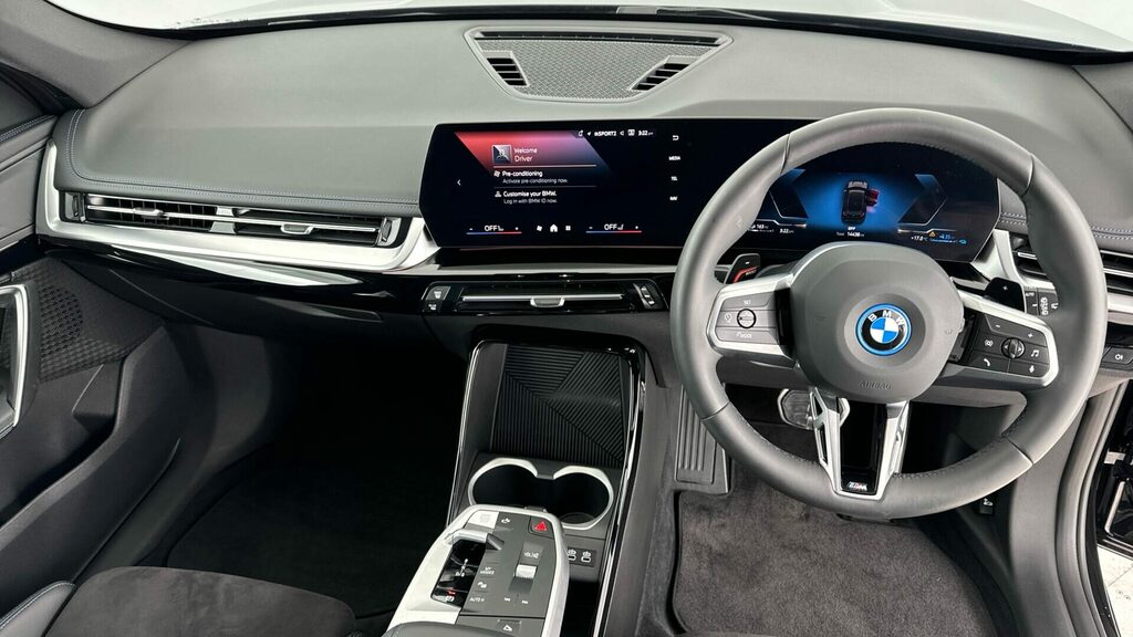 BMW X1 Suv YE25XTZ Blue #4