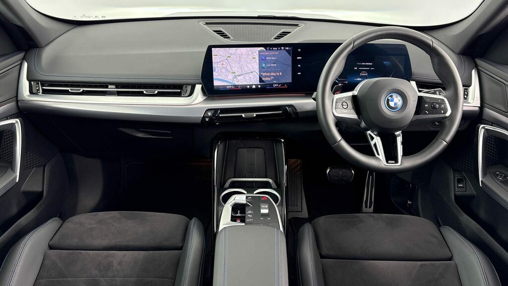 BMW iX1 Suv YF25UBU Grey #4