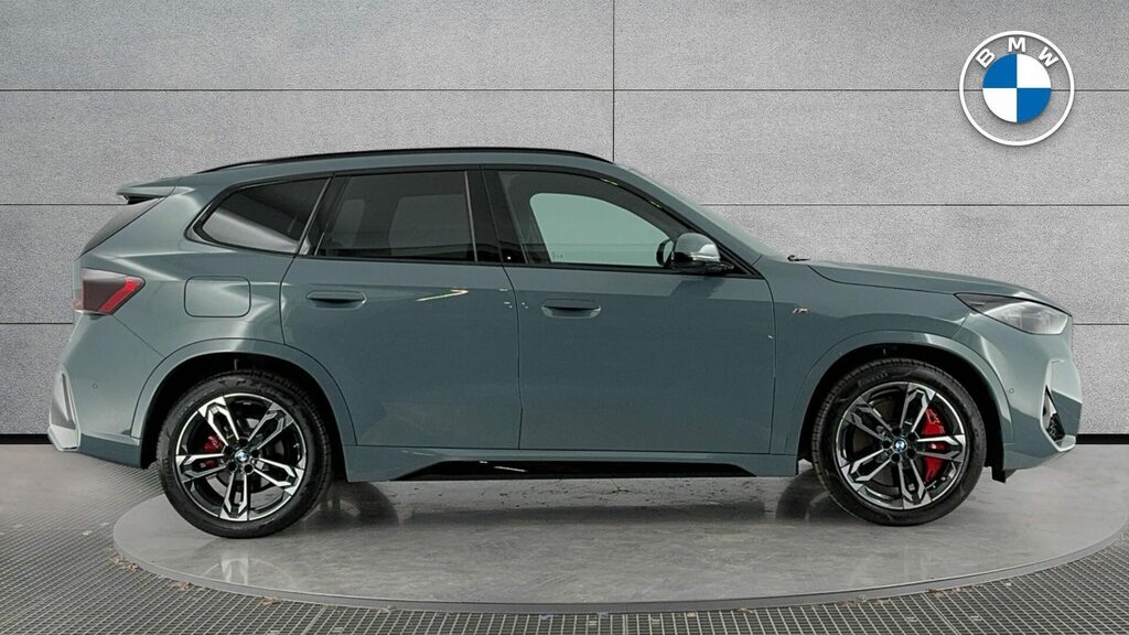 BMW X1 Suv YK25PBR Green #3
