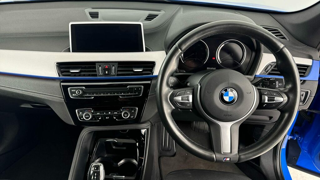 BMW X1 Suv YB70VBP Blue #5