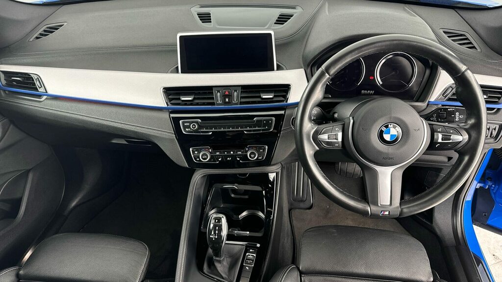 BMW X1 Suv YB70VBP Blue #4