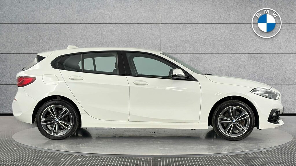 BMW 1 Series Sports PL72WYF White #3