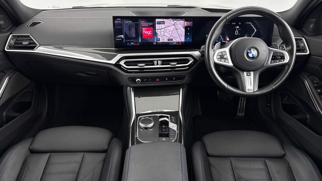 BMW 3 Series Estate OV72WOH Blue #4