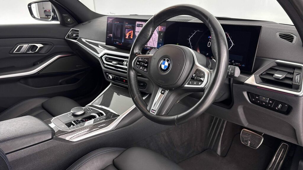 BMW 3 Series Estate OV72WOH Blue #6