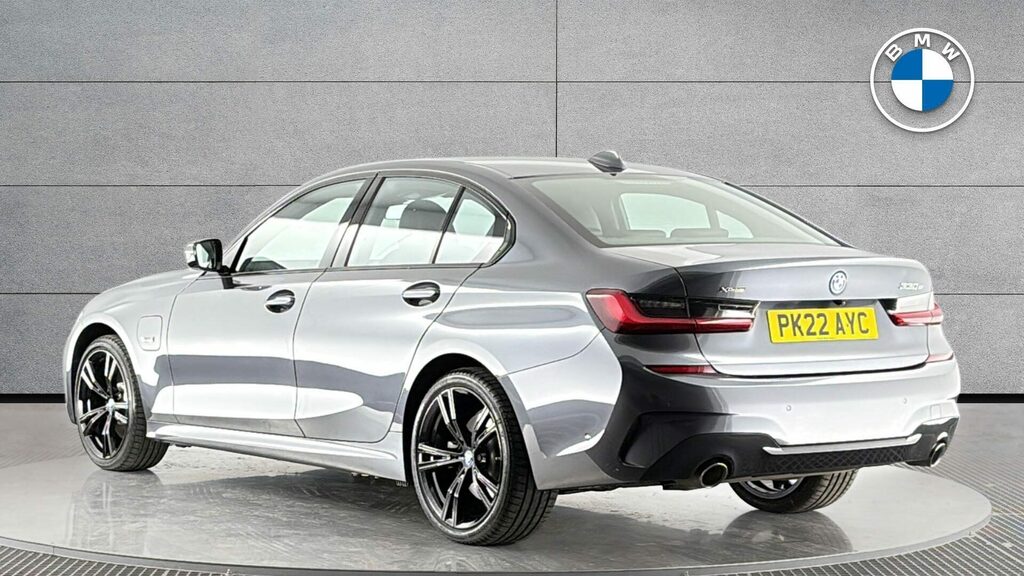 BMW 3 Series Saloon PK22AYC Grey #2