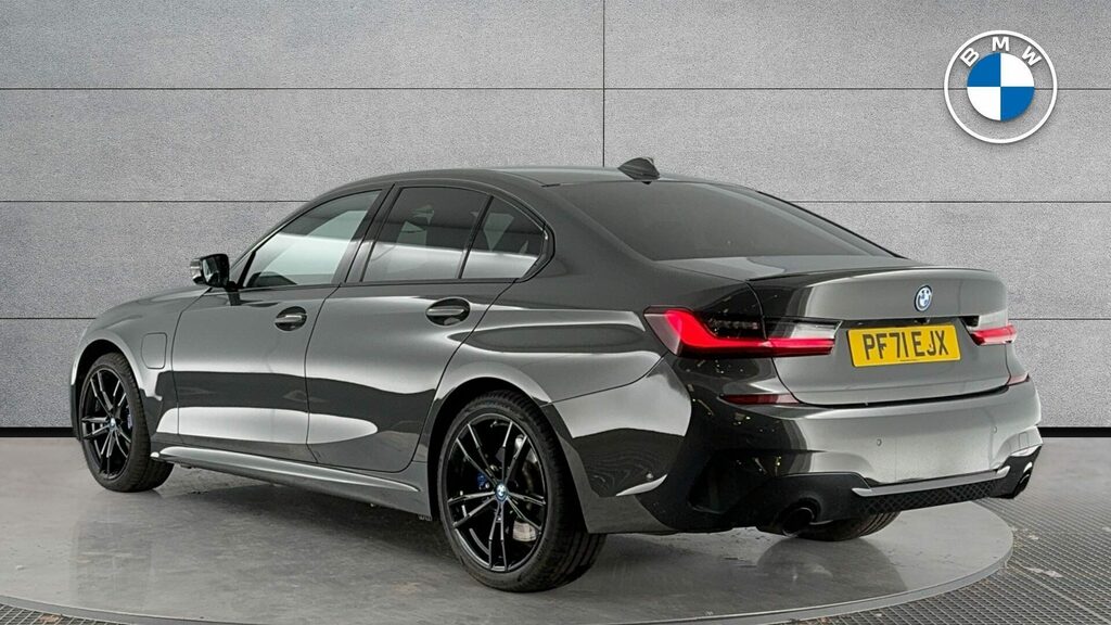 BMW 3 Series 330E Xdrive M Sport Pro Edition PF71EJX Grey #2