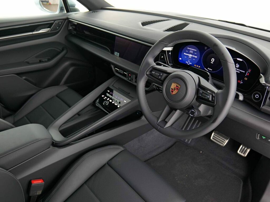 Porsche Macan Electric Silver #4