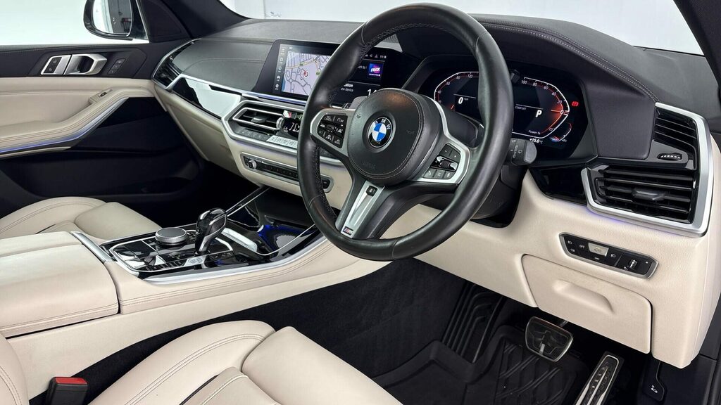 BMW X5 Suv PE71XBB Black #6