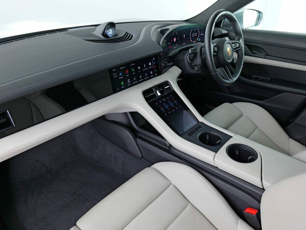 Porsche Taycan Electric HG72NNX Silver #5