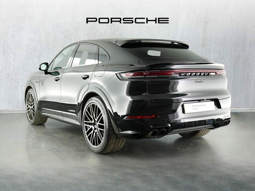 Porsche Cayenne Hybrid Black #3