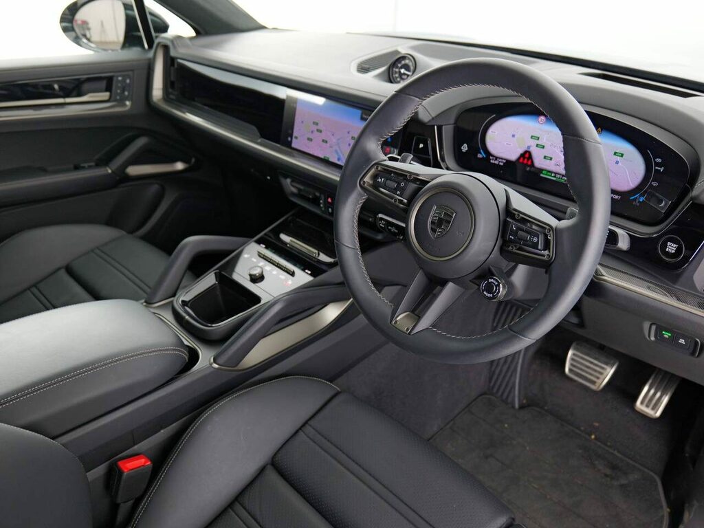 Porsche Cayenne Hybrid Black #5