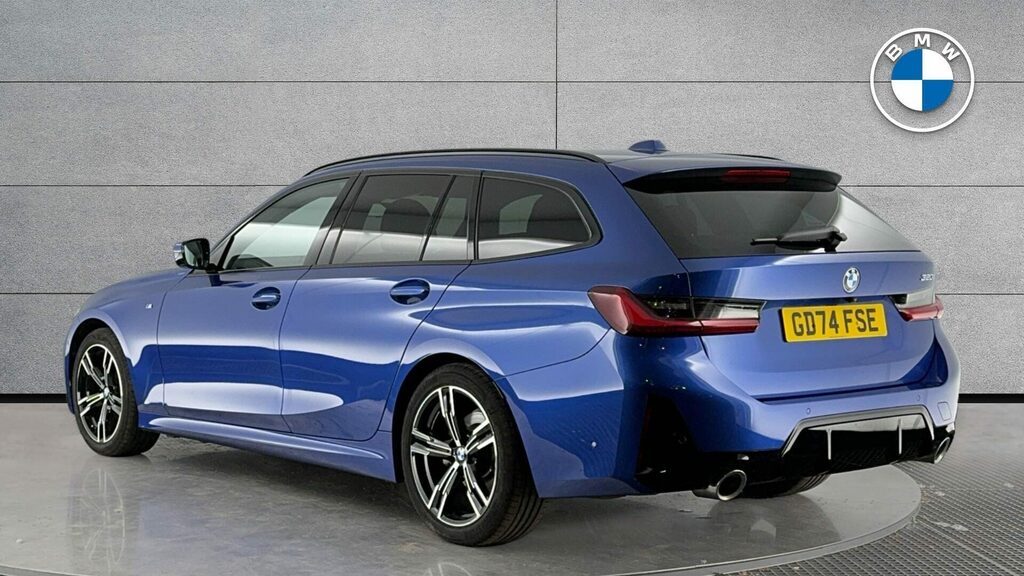 BMW 3 Series Estate GD74FSE Blue #2