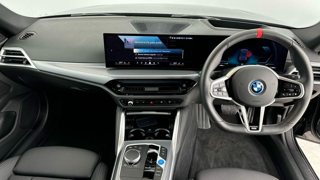 BMW i4 Coupe YA74RXO Black #4