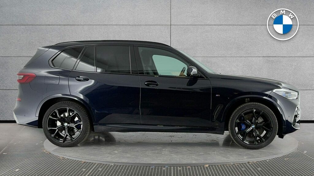 BMW X5 Suv YG69FNJ Black #3
