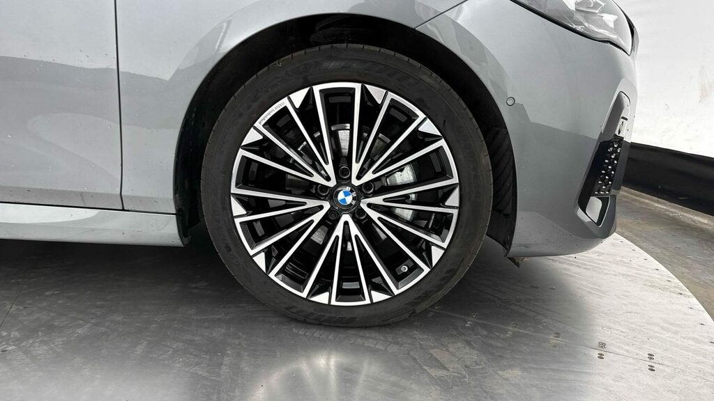 BMW 2 Series Mpv YH75MFU Grey #6