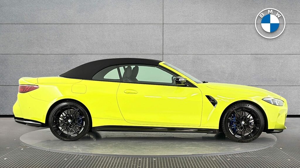 BMW M4 Convertible YJ75OLX Yellow #3
