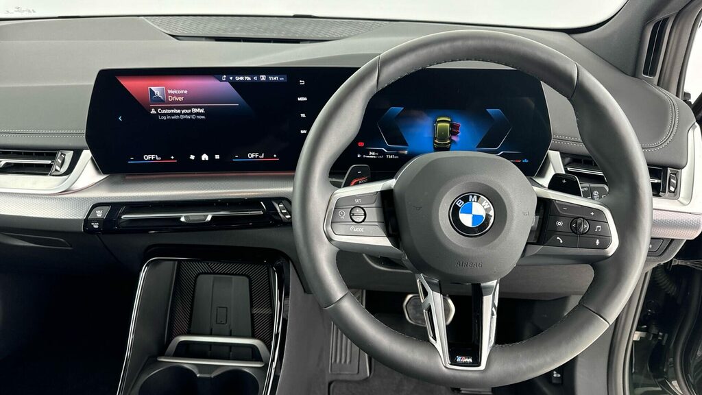 BMW 2 Series Petrol YH75LXV Green #5