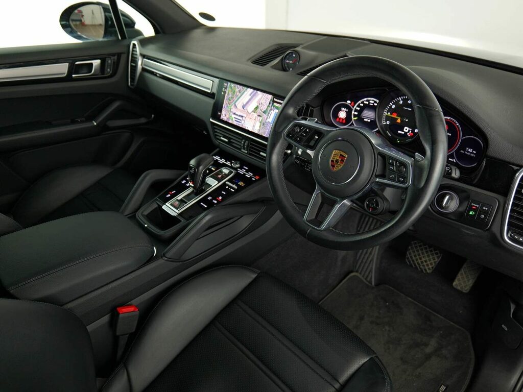 Porsche Cayenne Hybrid Blue #4