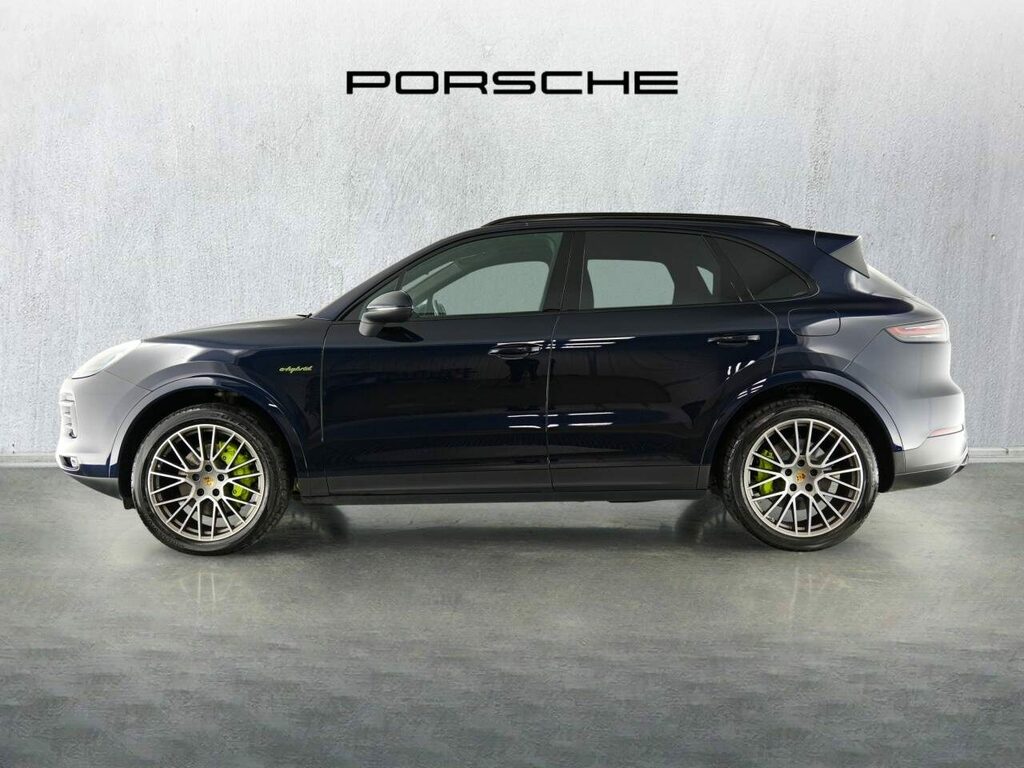 Porsche Cayenne Hybrid Blue #2