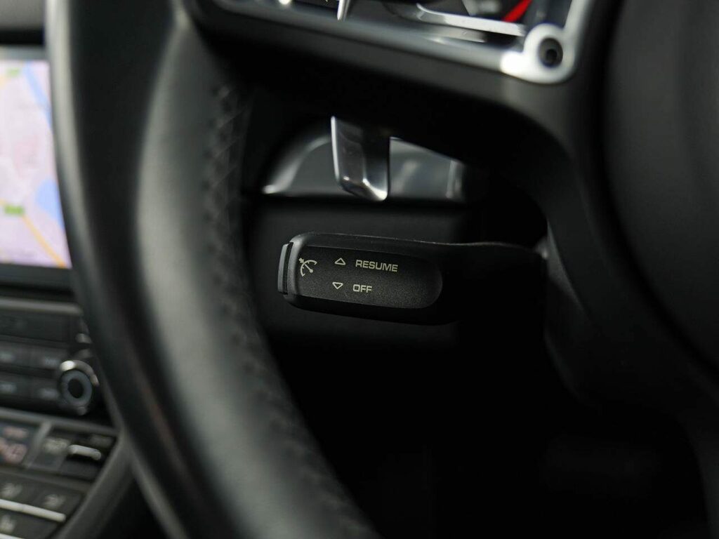 Porsche 718 Gt4 Pdk  #28