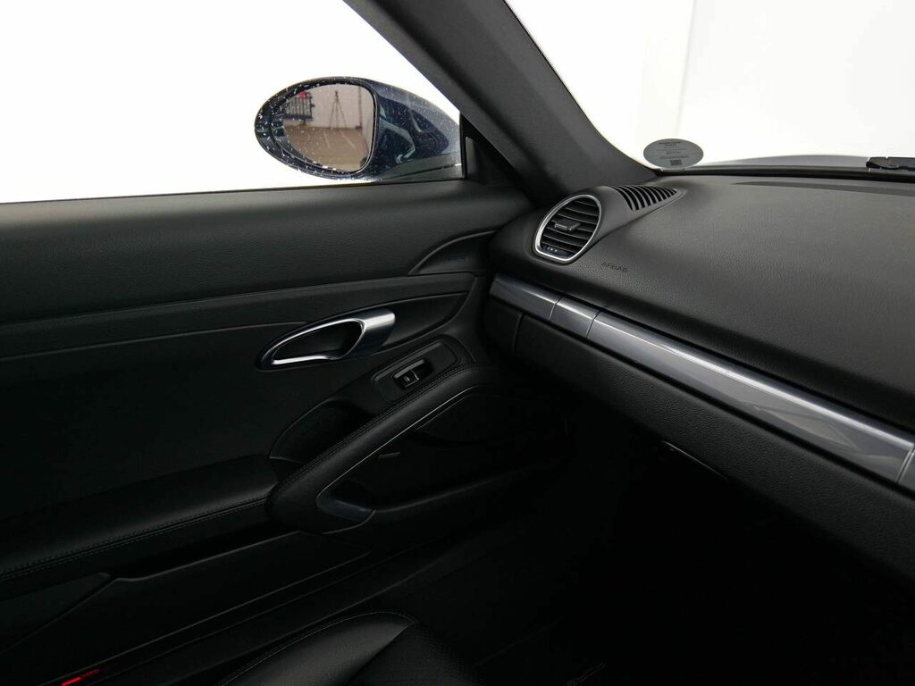 Porsche 718 Gt4 Pdk  #17