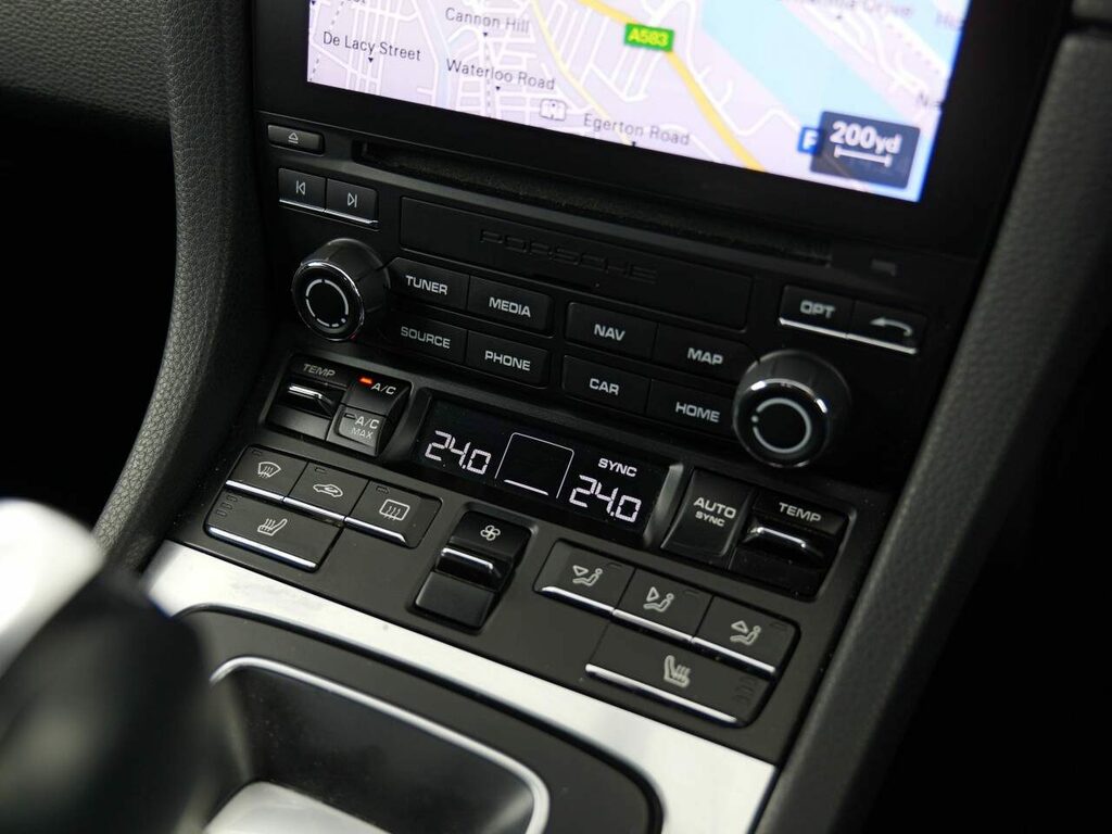 Porsche 718 Gt4 Pdk  #24