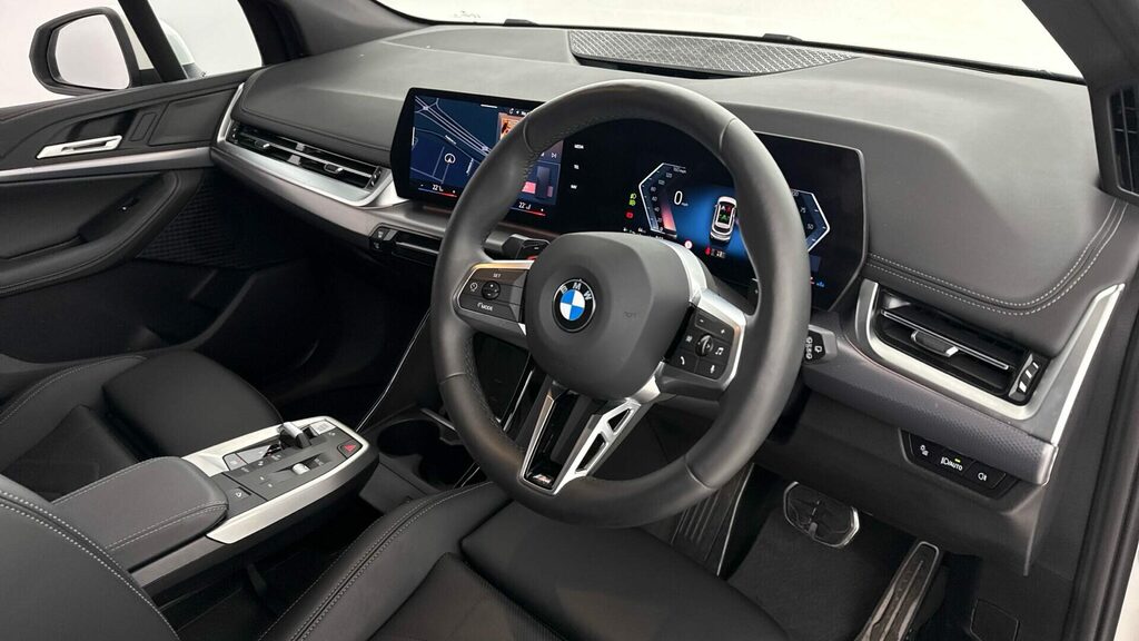 BMW 2 Series Petrol YH75MUC White #6