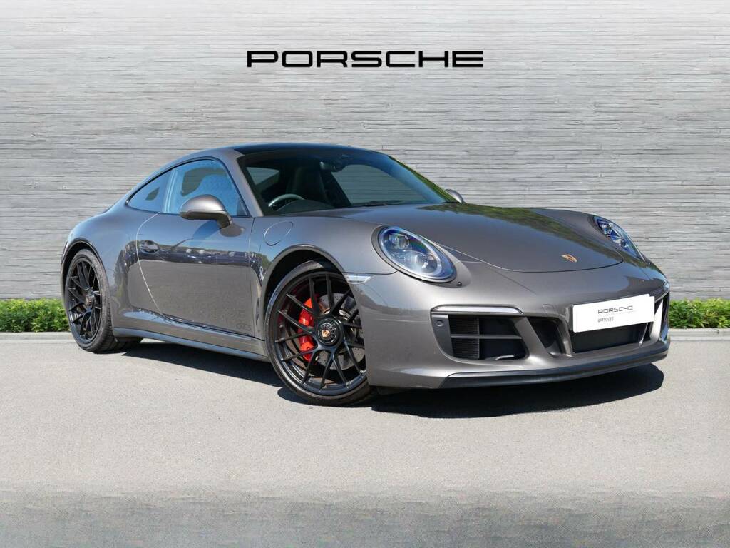 Porsche 911 Carrera 4 Gts Grey