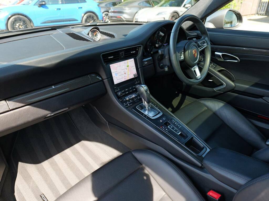 Porsche 911 Carrera 4 Gts  Grey #5