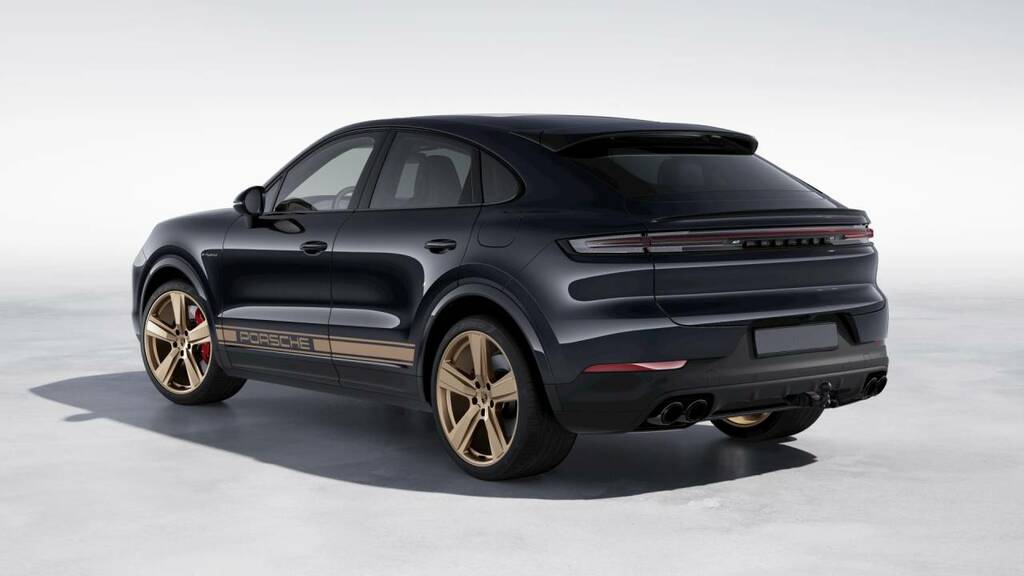 Porsche Cayenne S E-hybrid Coup233 My24 Black #3