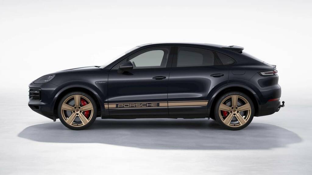 Porsche Cayenne S E-hybrid Coup233 My24 Black #2