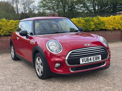 Mini Hatch 2014 14 1.5 VU64EBN Red #6