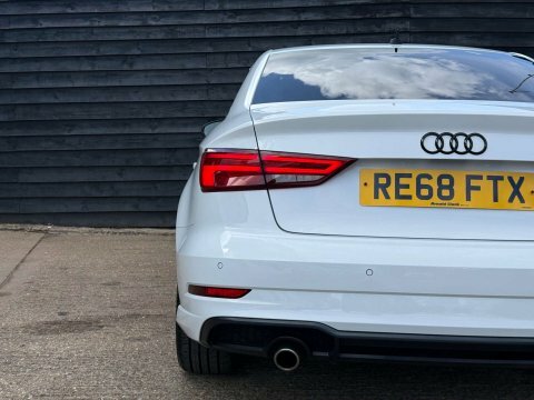 Audi A3 1.0 A3 Black RE68FTX White #3