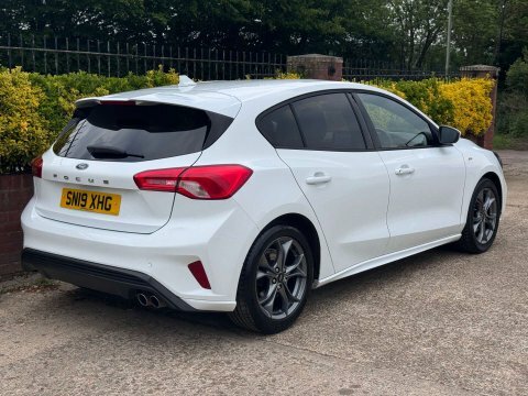 Ford Focus 2019 19 1.5 SN19XHG White #2