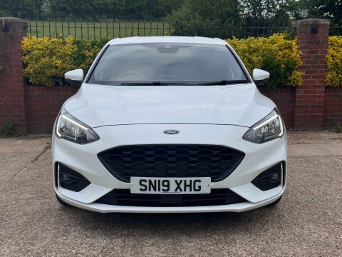 Ford Focus 2019 19 1.5 SN19XHG White #5