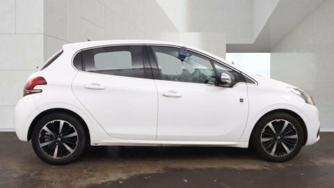 Peugeot 208 2019 19 1.2 BM19VVG White #4