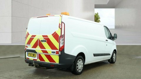 Ford Transit Custom 2017 67 2.0 YT67WRJ White #4