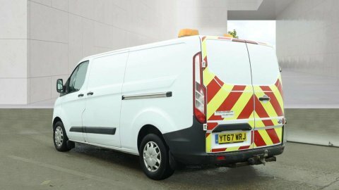 Ford Transit Custom 2017 67 2.0 YT67WRJ White #3