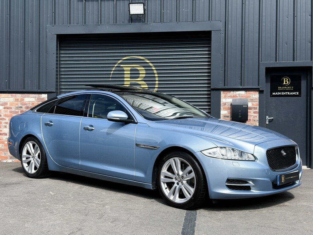 Jaguar XJ Saloon 3.0 D V6 Premium Luxury 201060 BM60JAG Blue #3