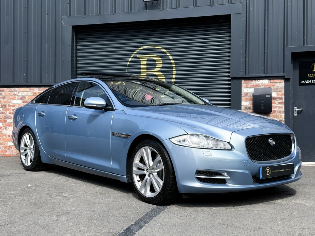 Jaguar XJ Saloon 3.0 D V6 Premium Luxury 201060 BM60JAG Blue #6
