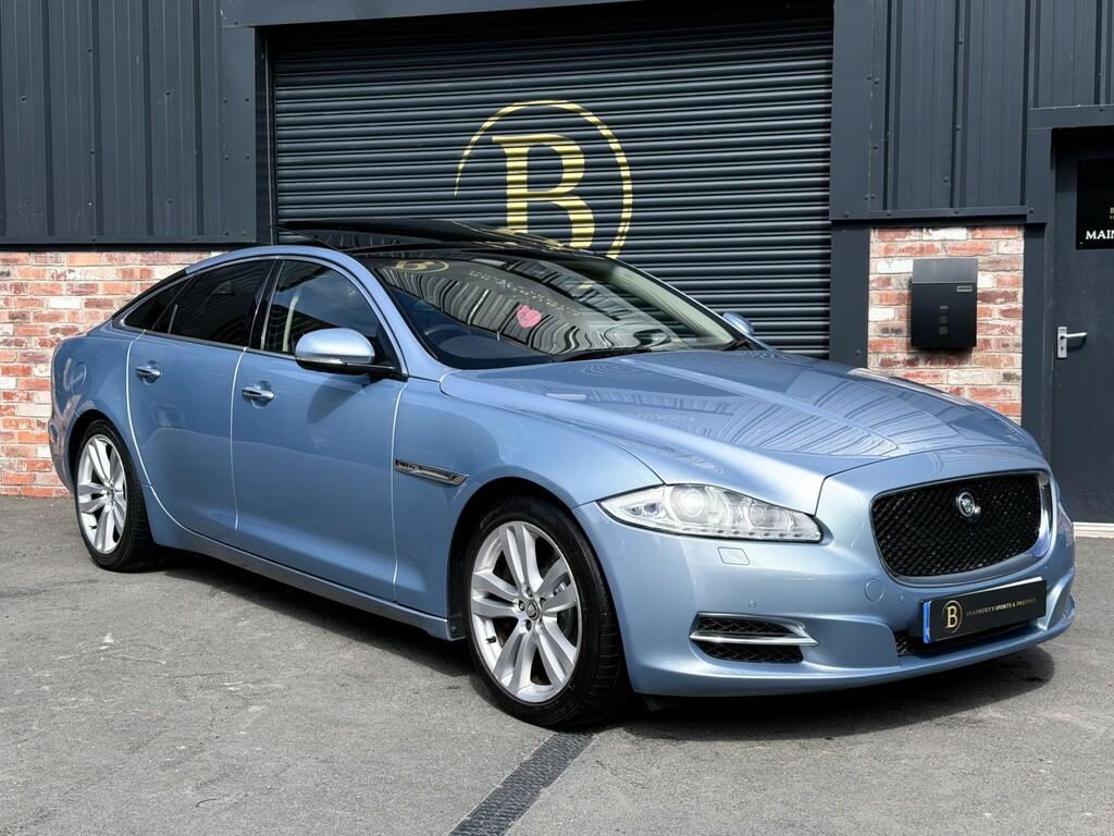 Jaguar XJ Saloon 3.0 D V6 Premium Luxury 201060 BM60JAG Blue #5