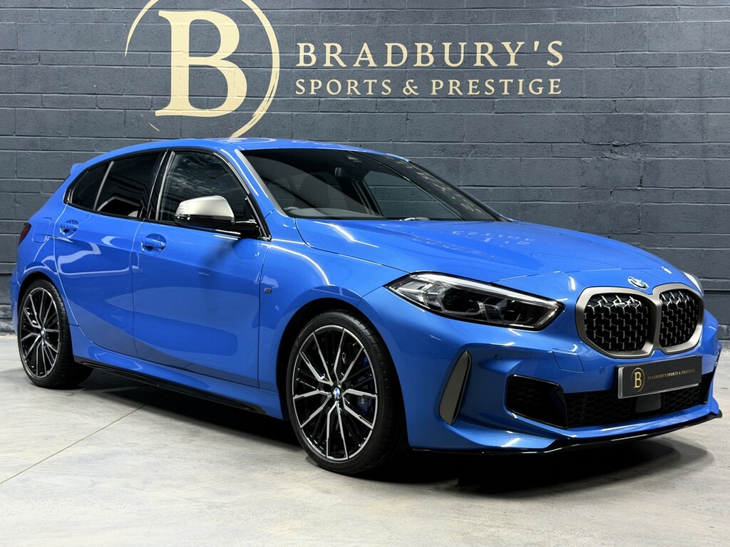 BMW 1 Series Hatchback 2.0 M135i Xdrive 202222 VN22PWU Blue #3