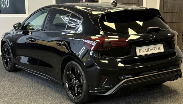 Ford Focus Hatchback SH19HPL Black #4