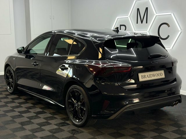 Ford Focus Hatchback SH19HPL Black #2