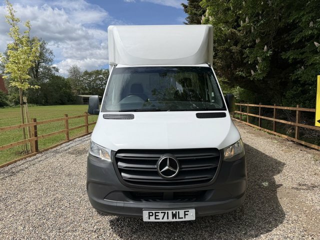 Mercedes-Benz Sprinter 314 Cdi Progressive Luton PE71WLF White #2