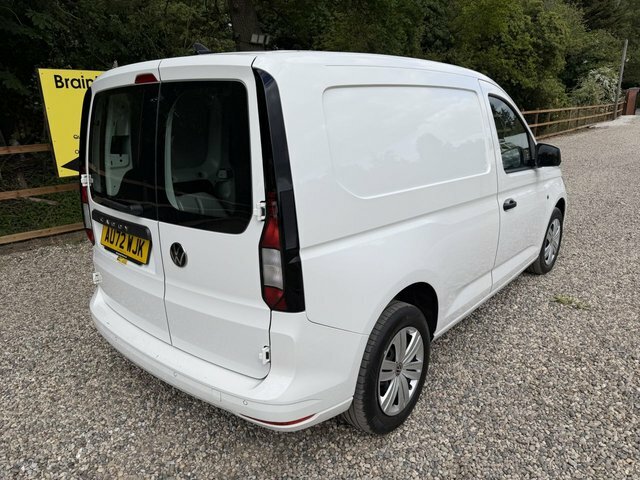 Volkswagen Caddy Tsi C20 Commerce Plus White #4