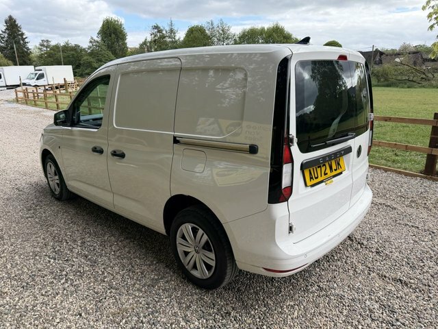 Volkswagen Caddy Tsi C20 Commerce Plus White #6